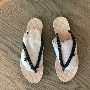 Chanel chain logo flat sandals